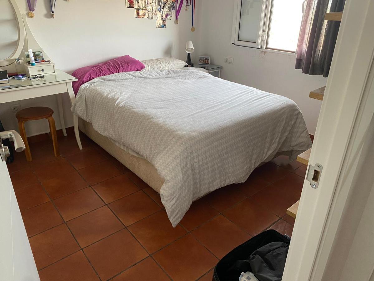 Habitacion Luminosa En Piso Compartido 梅里那德奥拉菲 外观 照片